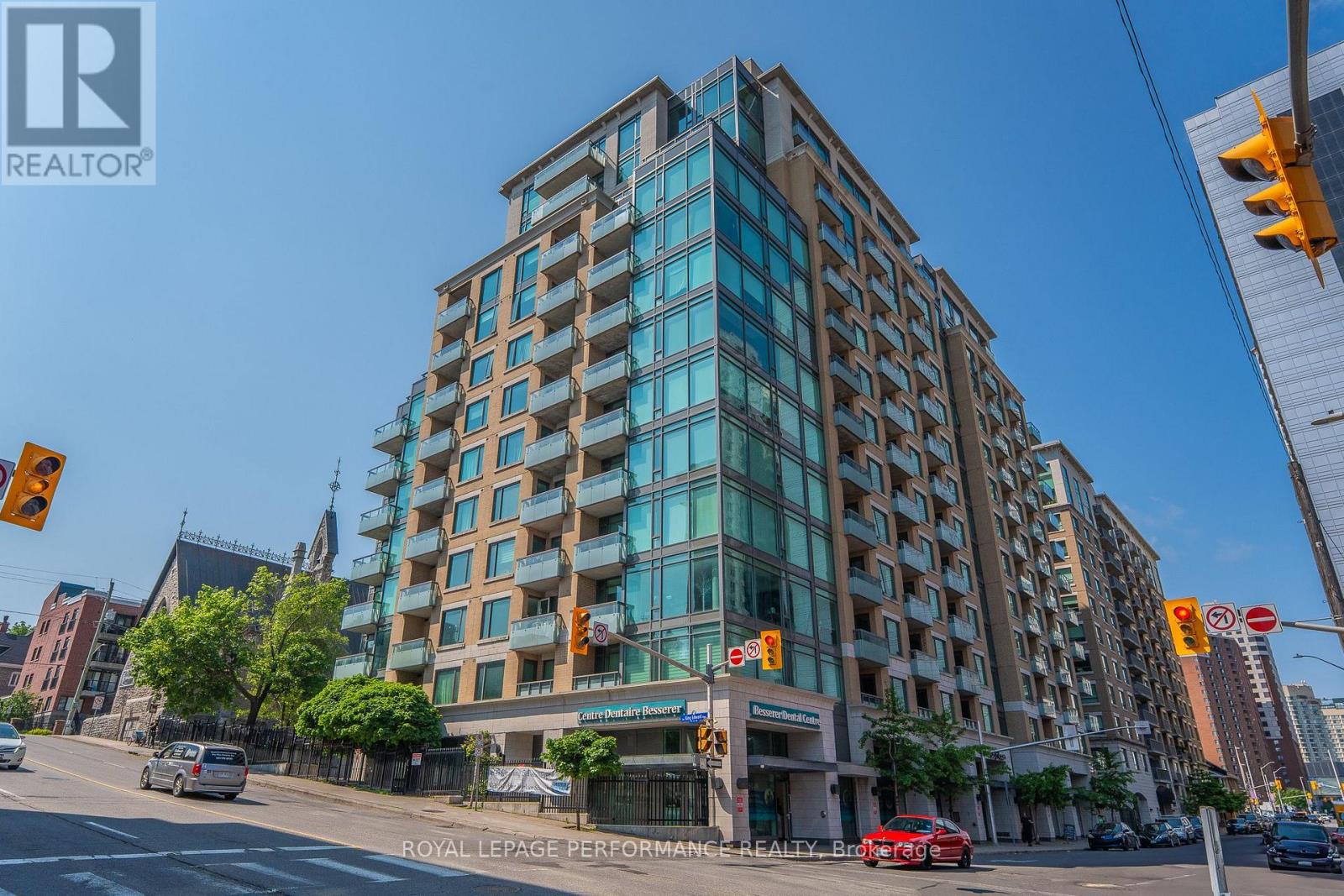 1504 - 238 Besserer Street