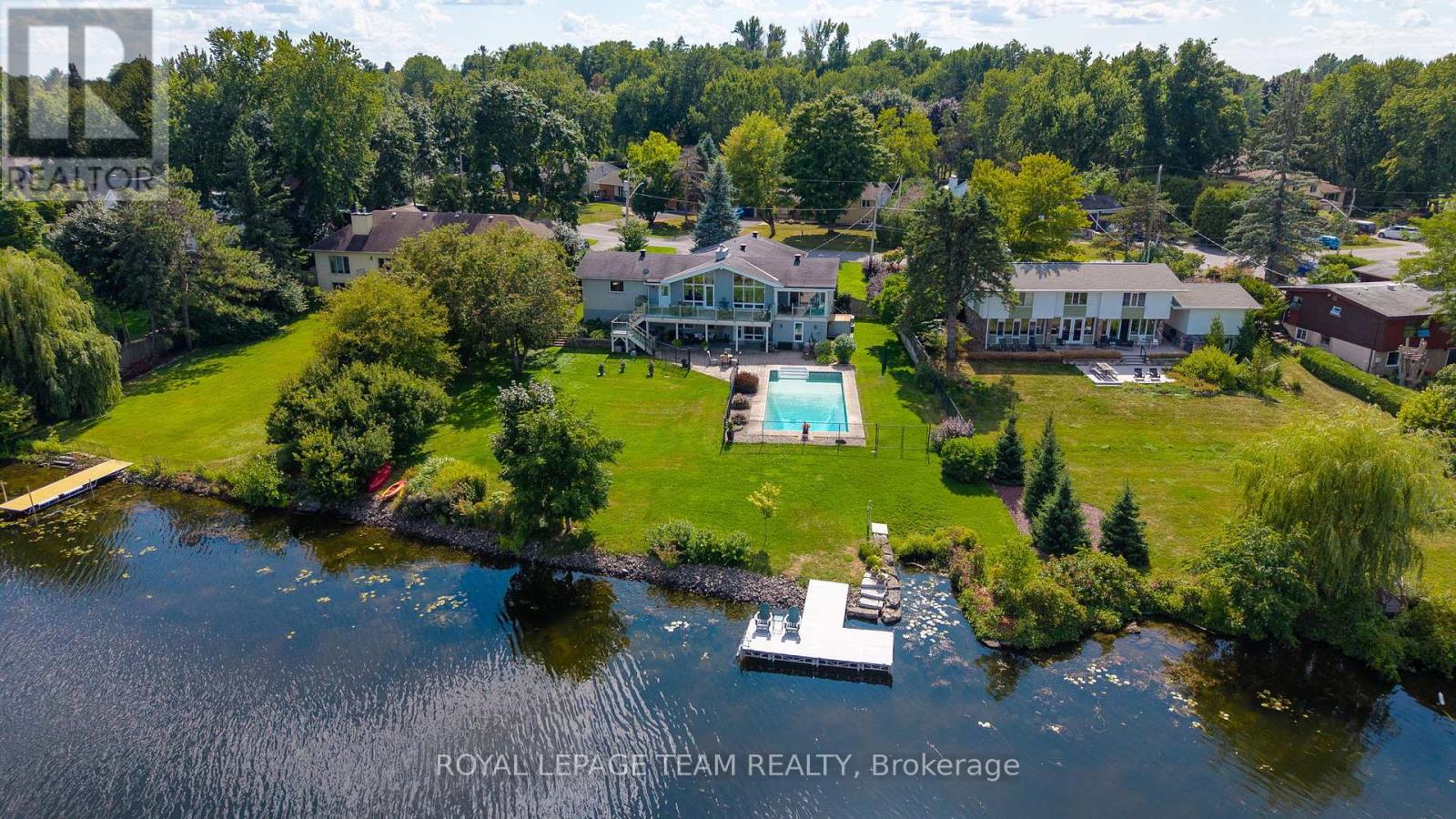 5409 Riverside Crescent