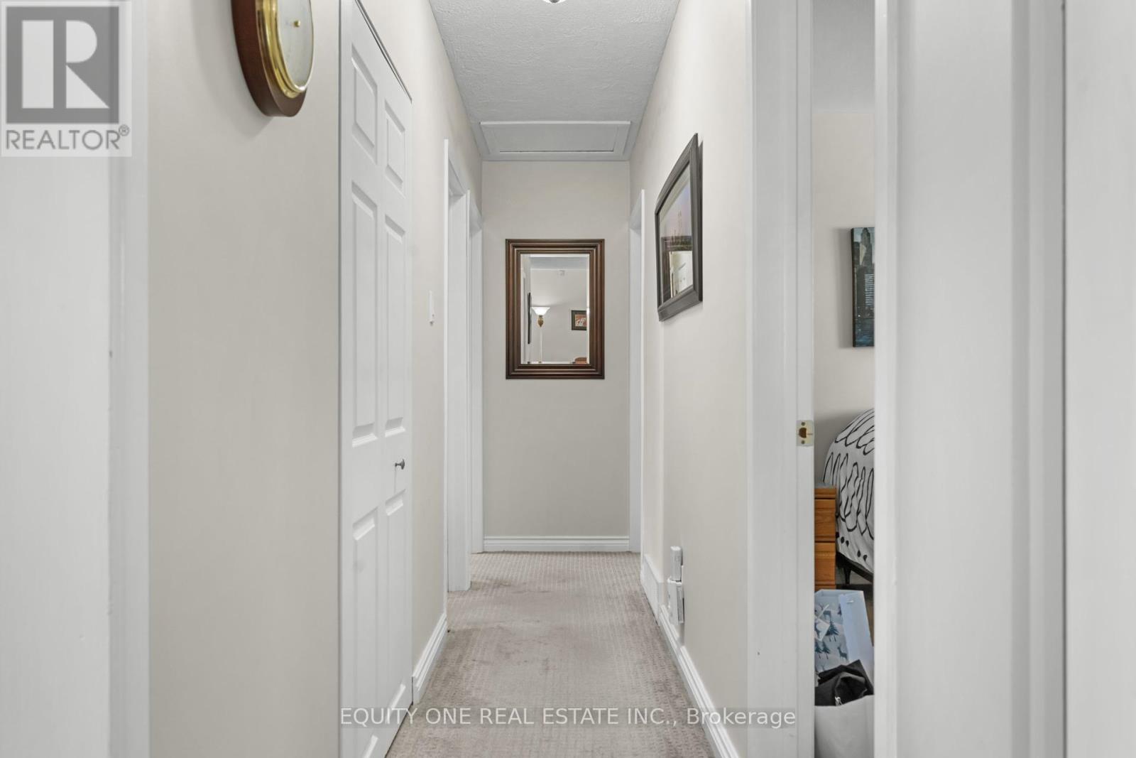 2 Parkside Crescent