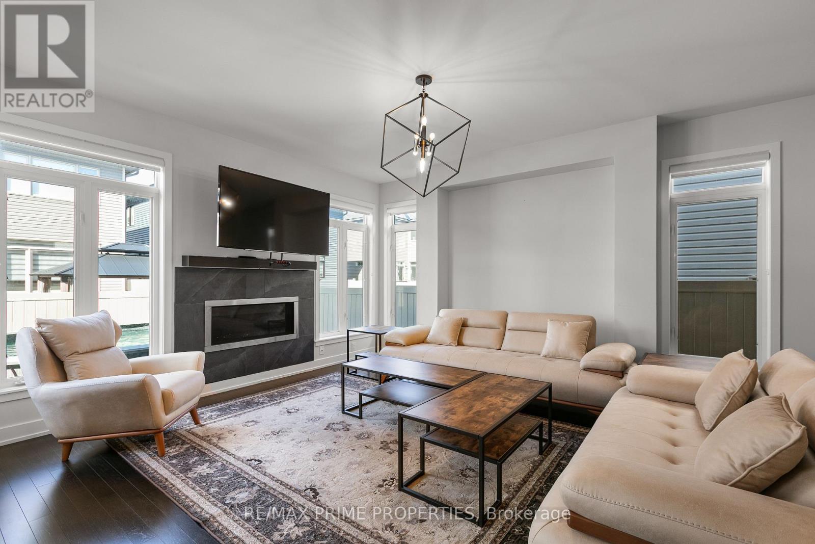 249 Fountainhead Drive