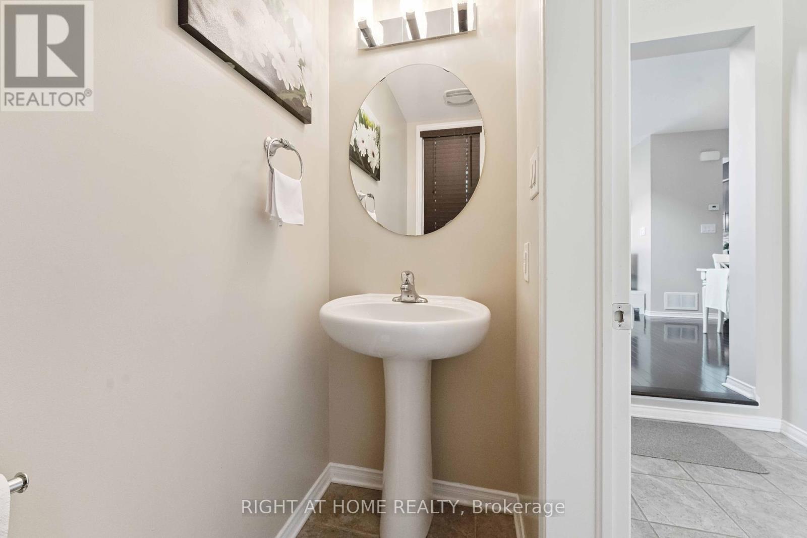 905 Caldermill Private