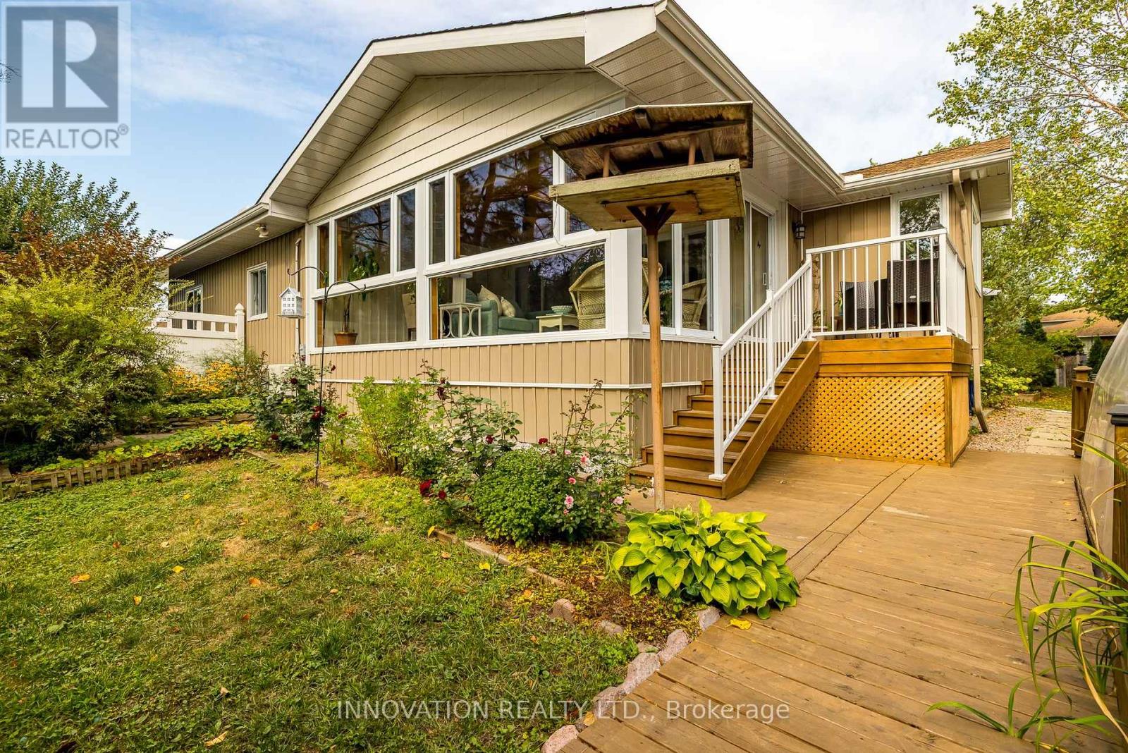 33 Arnold Drive