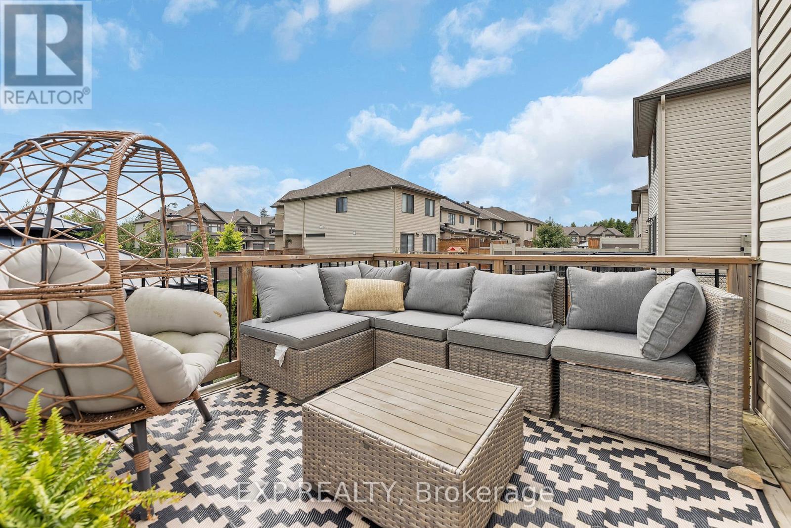 226 Purchase Crescent