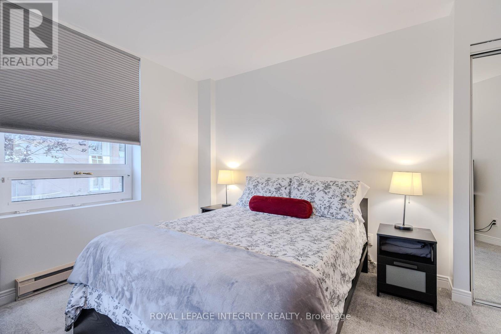 203 - 3099 Carling Avenue