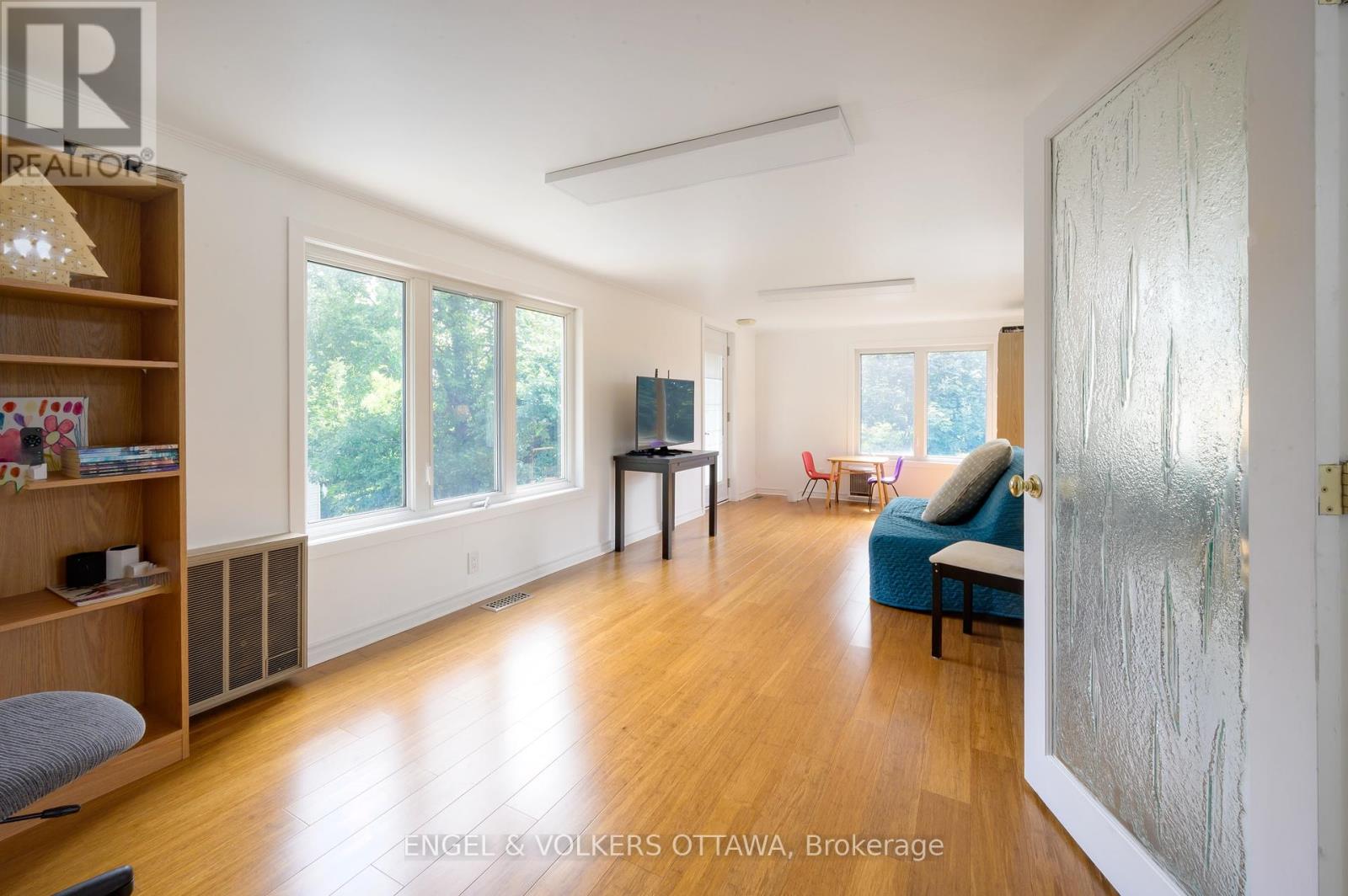 6258 Richmond Road