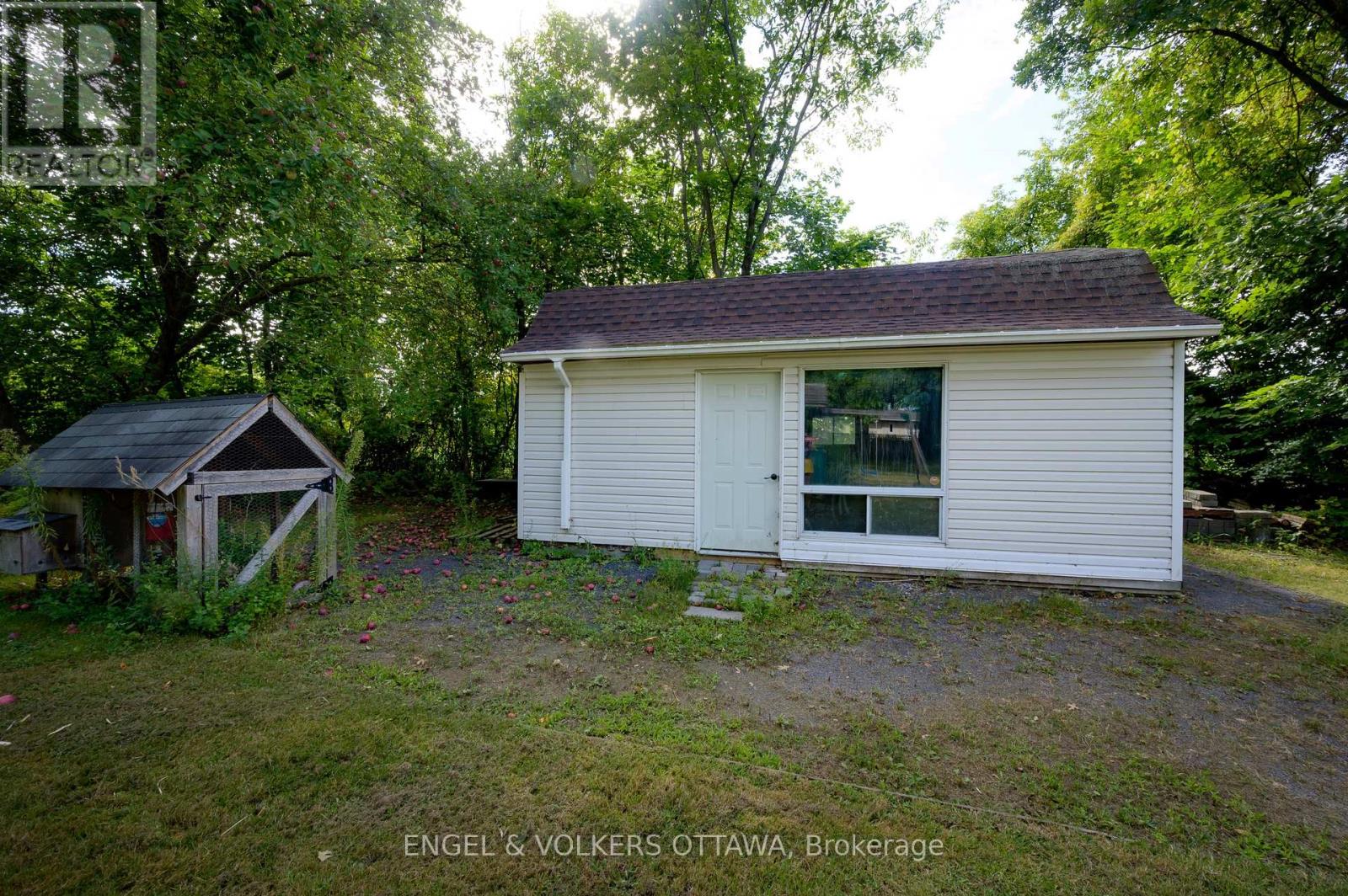 6258 Richmond Road