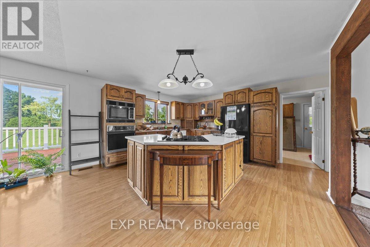 3382 Carp Road