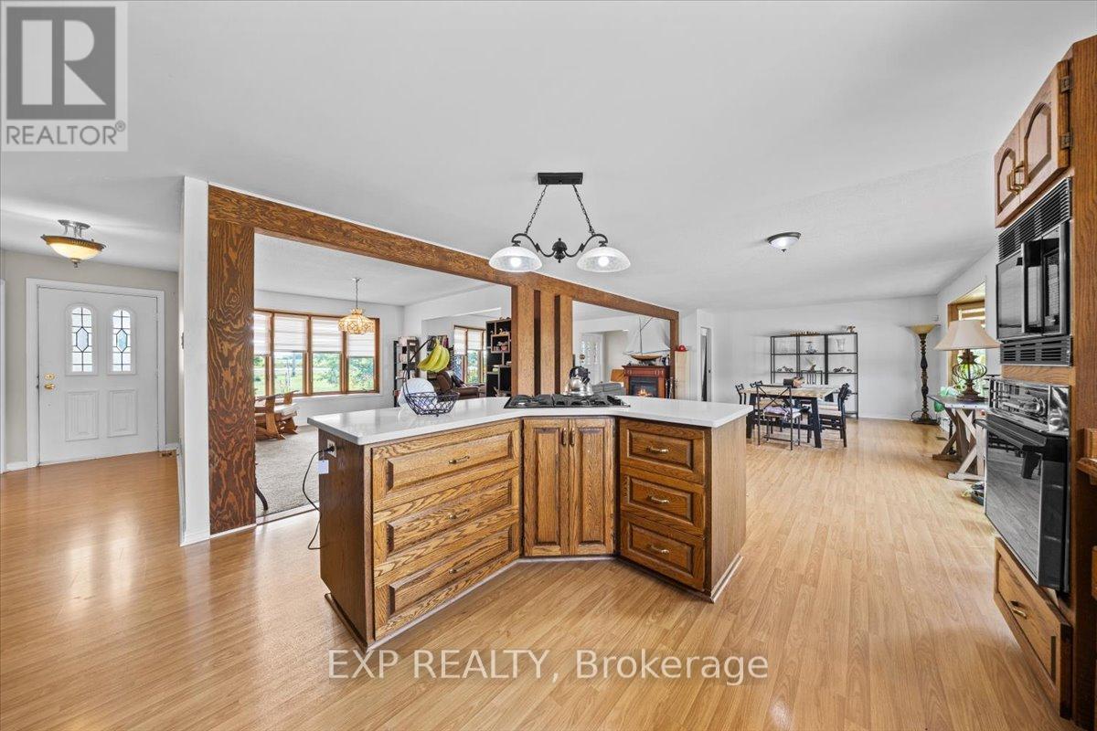 3382 Carp Road
