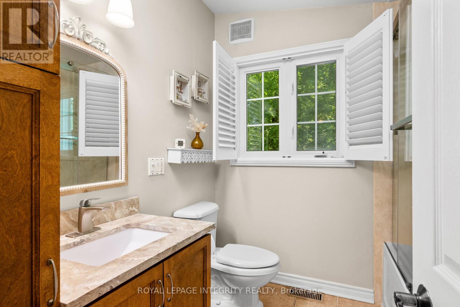 3 Briarcliffe Drive
