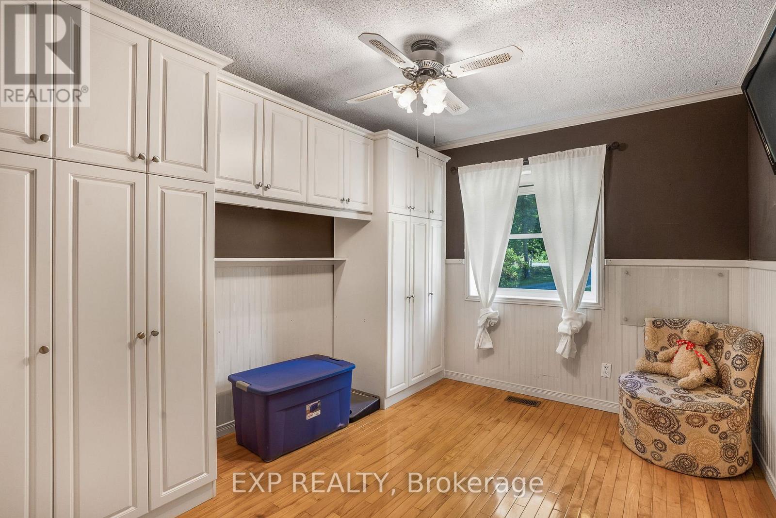 1533 Bouvier Road