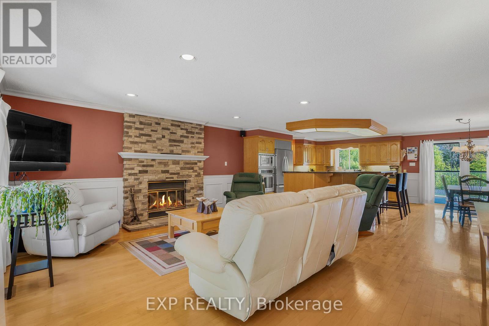 1533 Bouvier Road