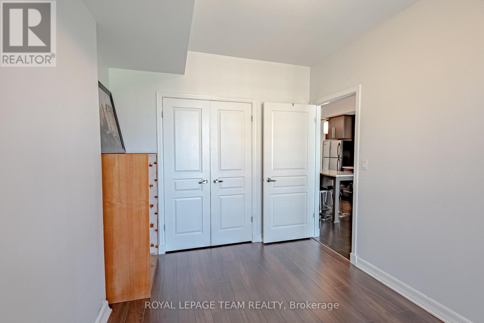 1209 - 238 Besserer Street