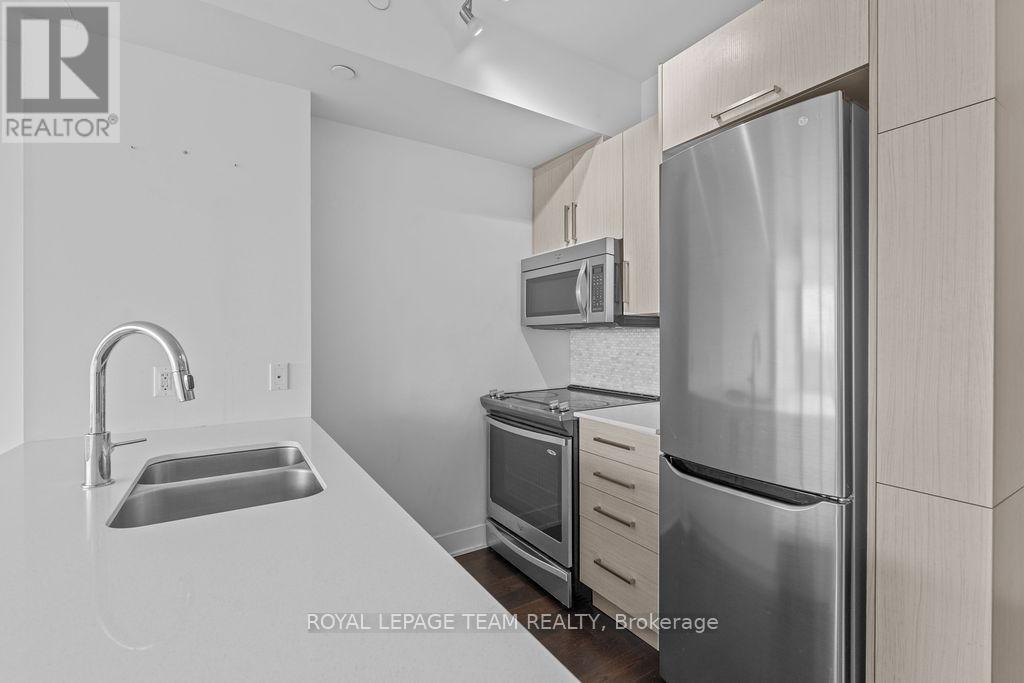 1107 - 485 Richmond Road