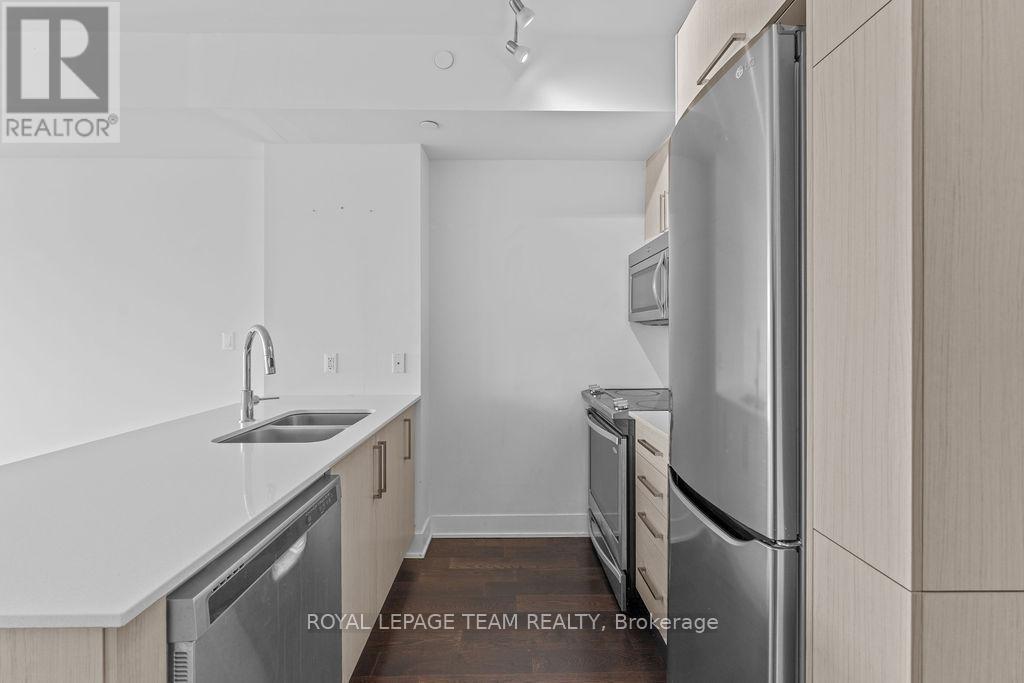 1107 - 485 Richmond Road
