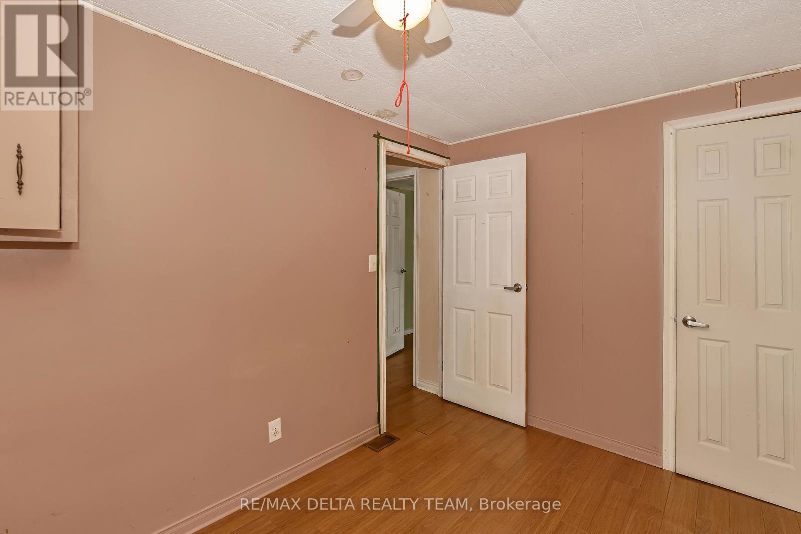 25 Fringewood Drive