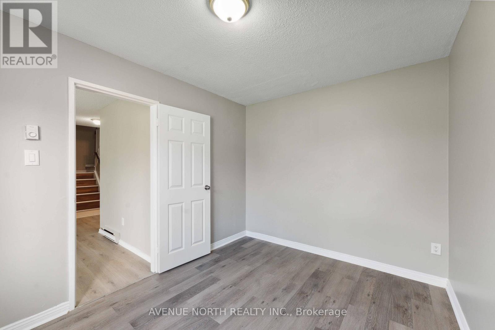 34j - 1958 Jasmine Crescent