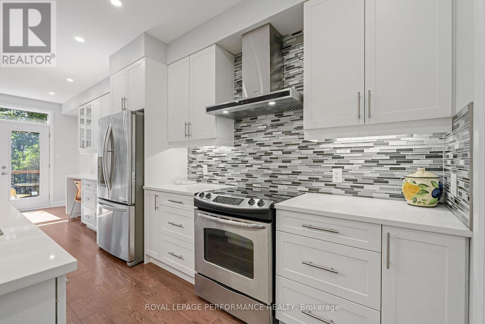 38 Sunnymede Avenue