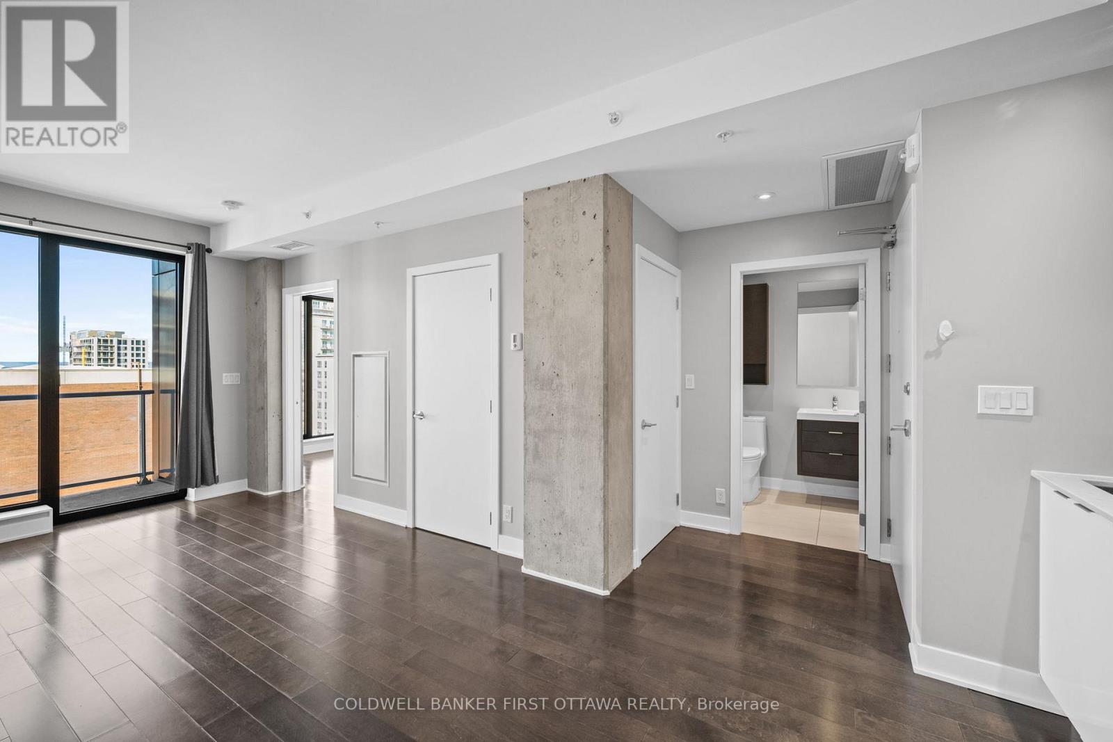 1605 - 20 Daly Street