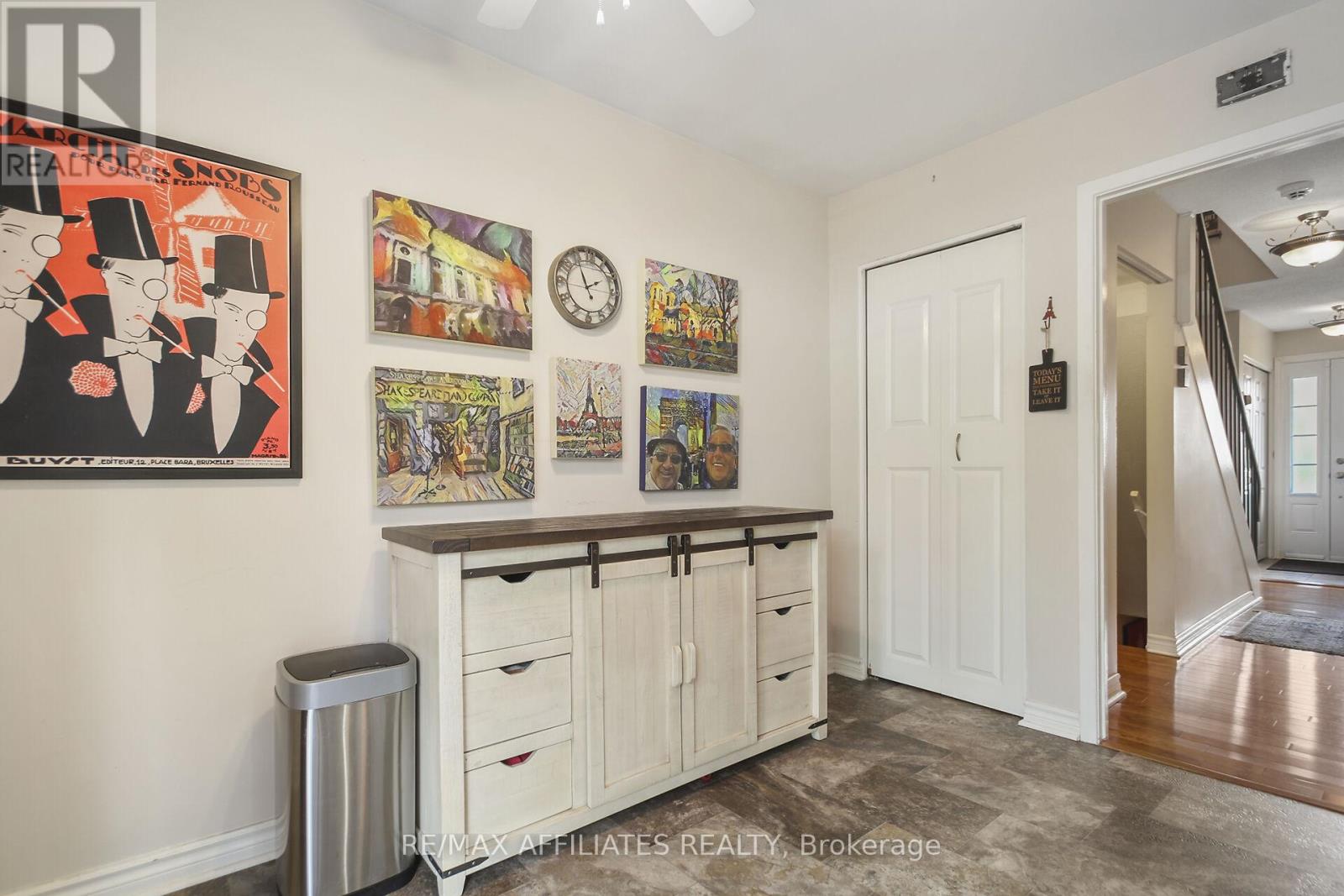 1065 Meadowlands Drive