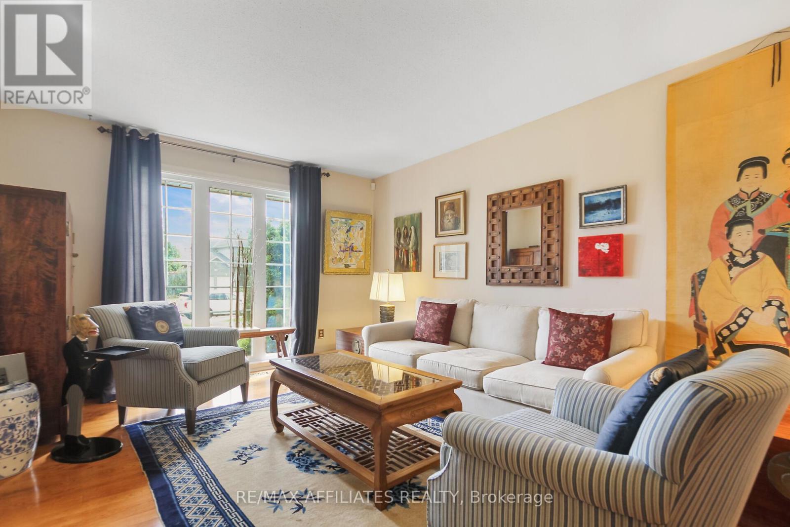 1065 Meadowlands Drive