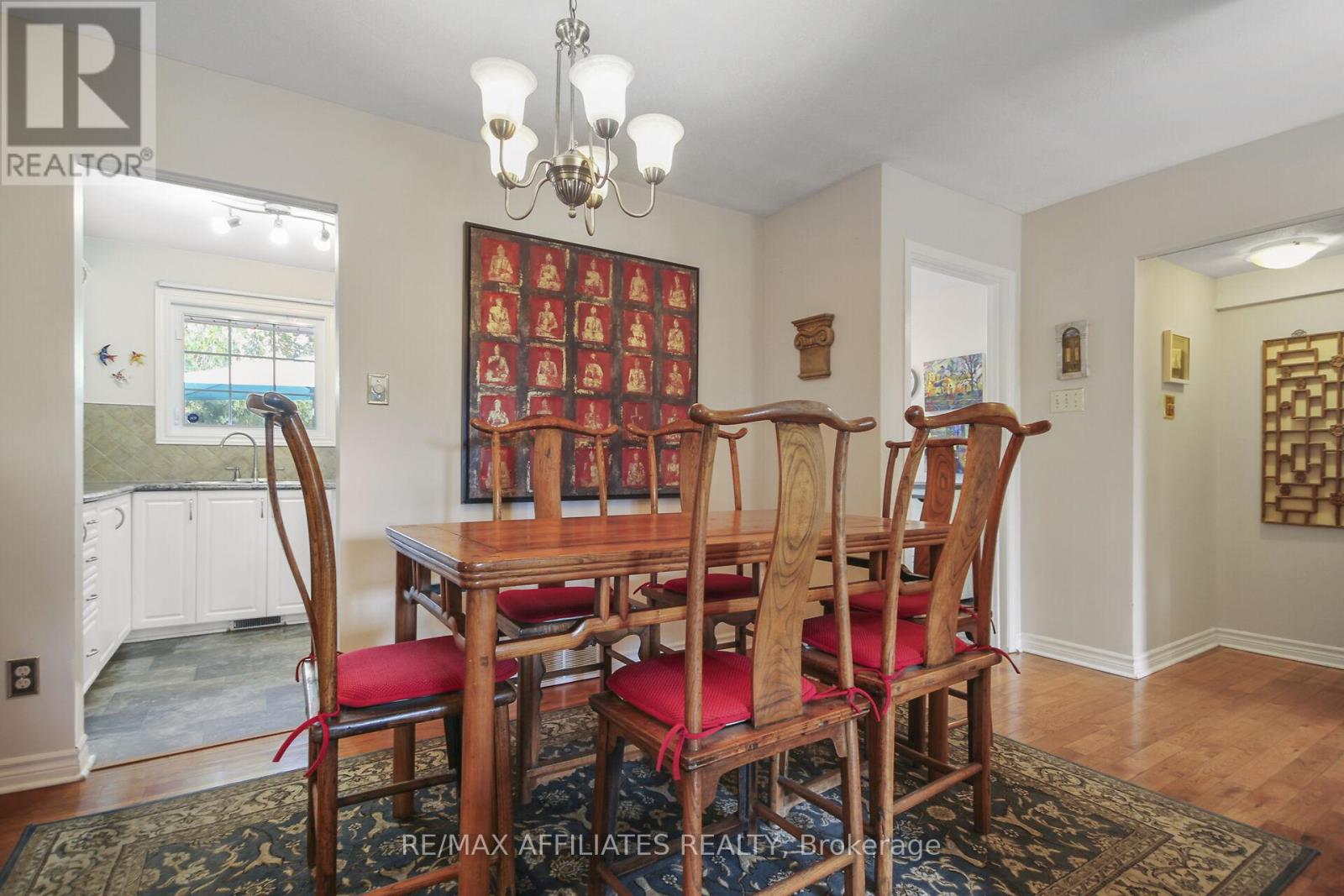 1065 Meadowlands Drive
