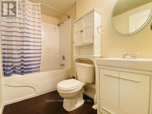 28 - 1649 Meadowbrook Road