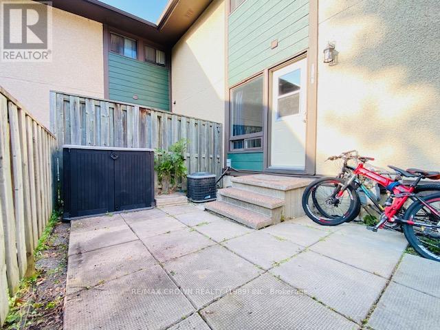 28 - 1649 Meadowbrook Road