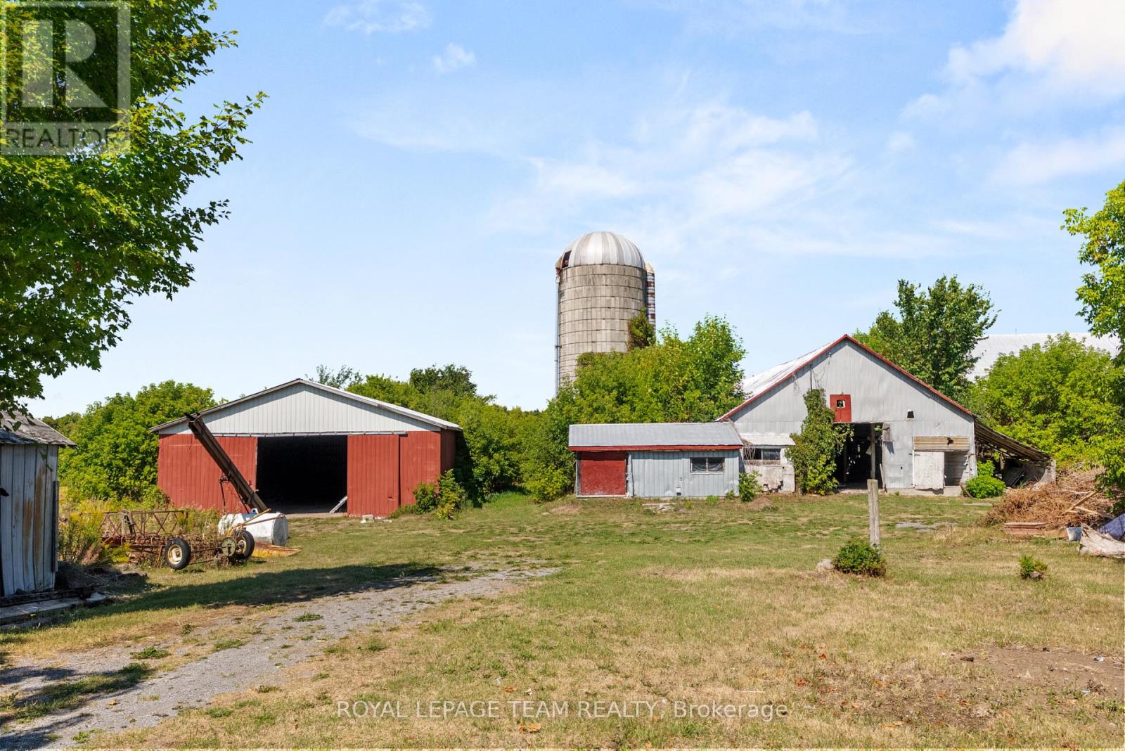 2307 Carsonby Road W