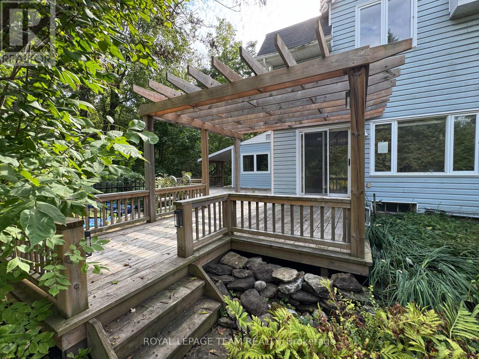 1022 Bridge Street