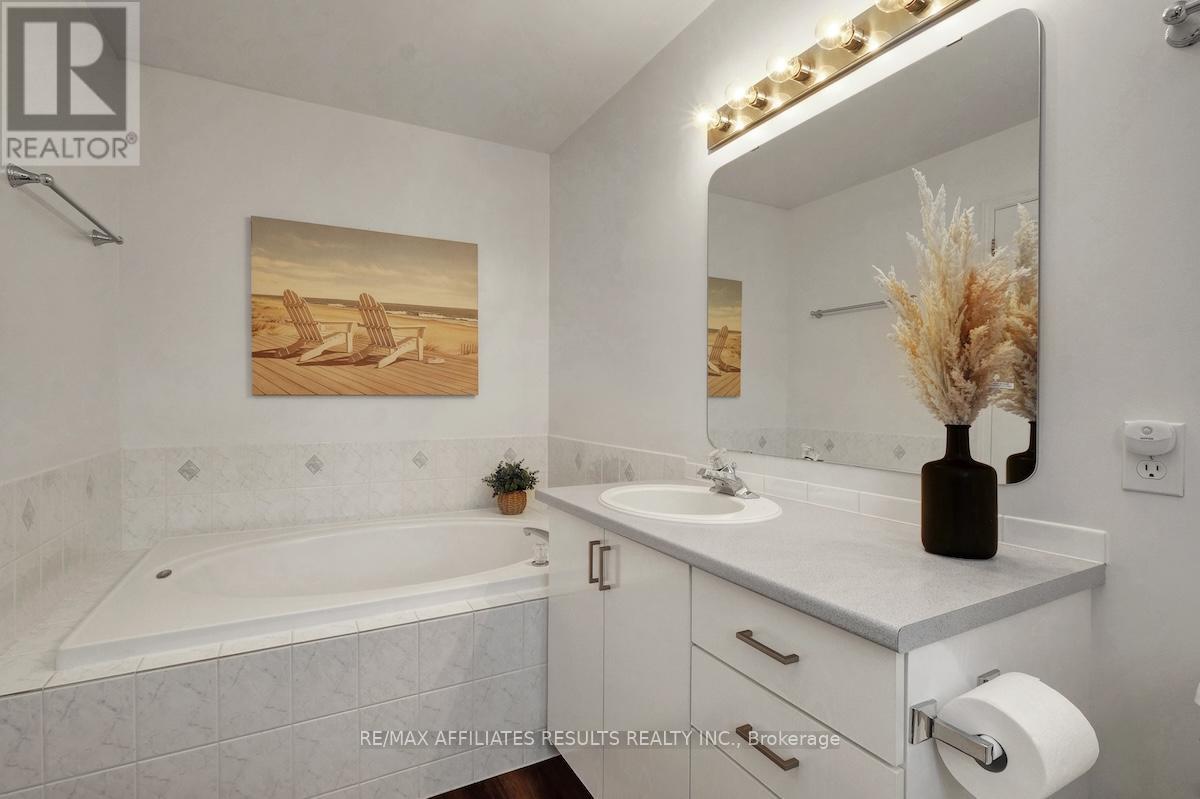 97 Flowertree Crescent