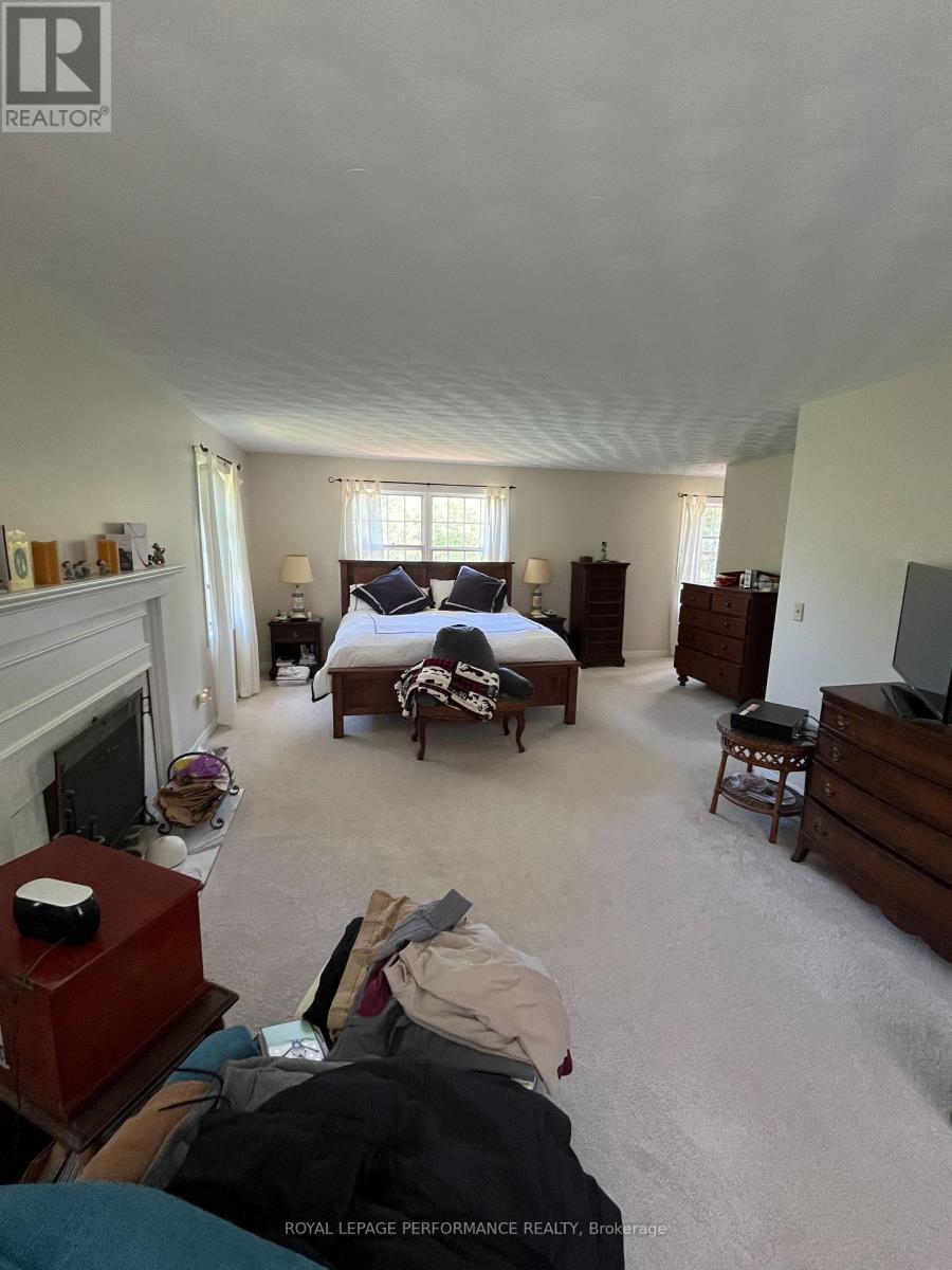 2620 Marchurst Road