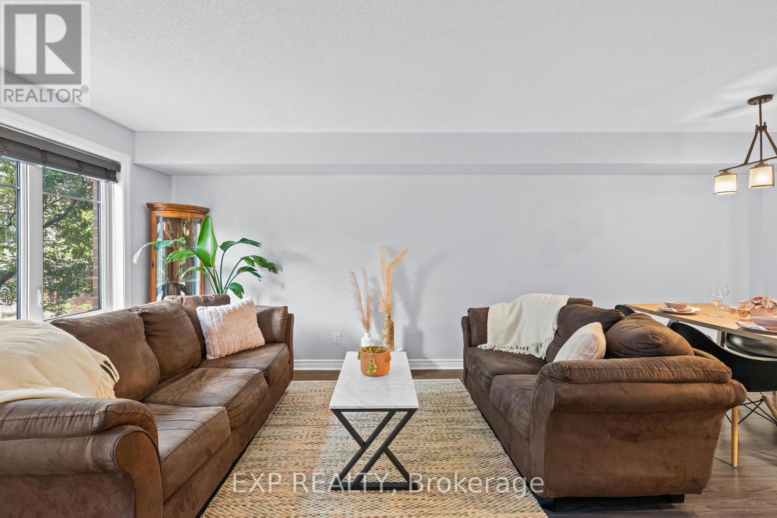 a Lindenshade Drive, Unit 114