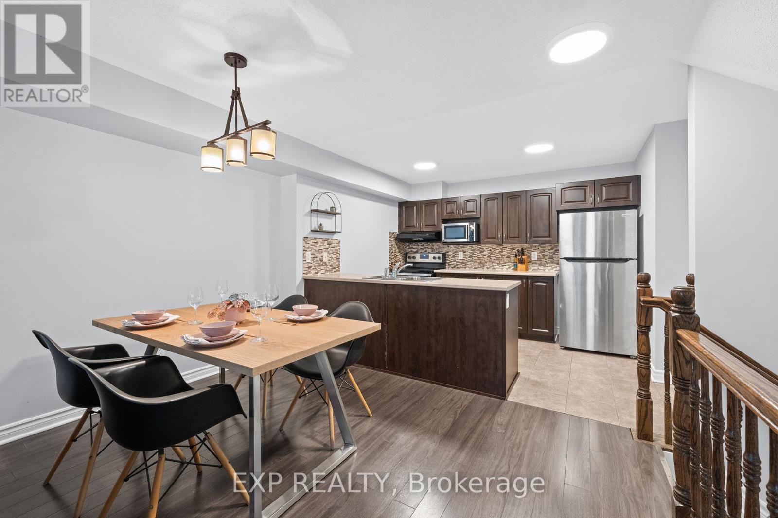 a Lindenshade Drive, Unit 114