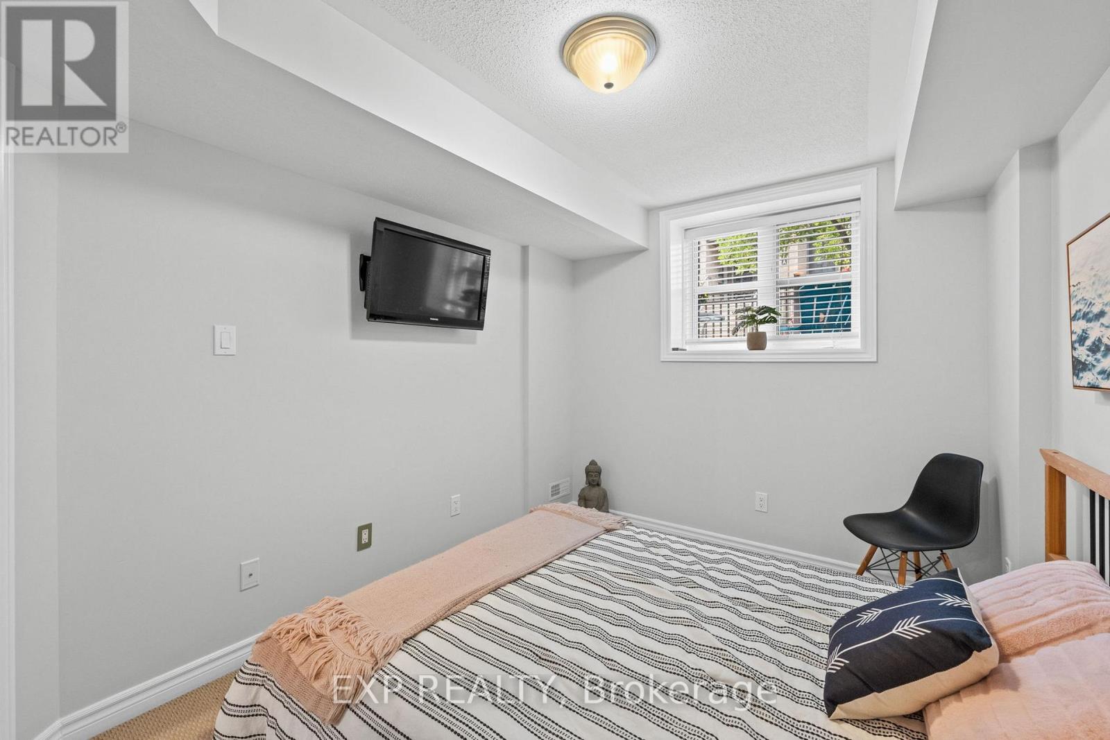 a Lindenshade Drive, Unit 114