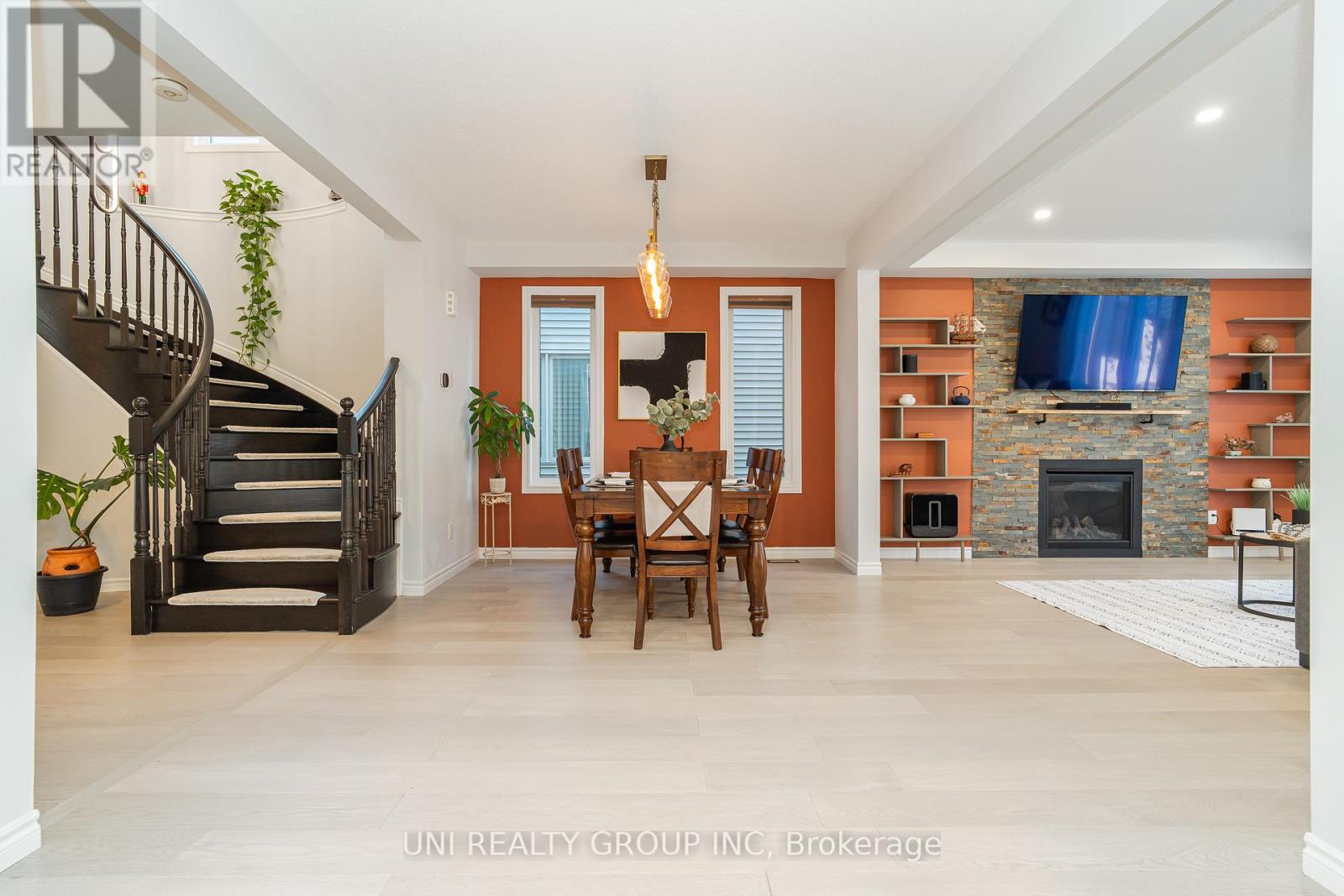 309 Proxima Terrace