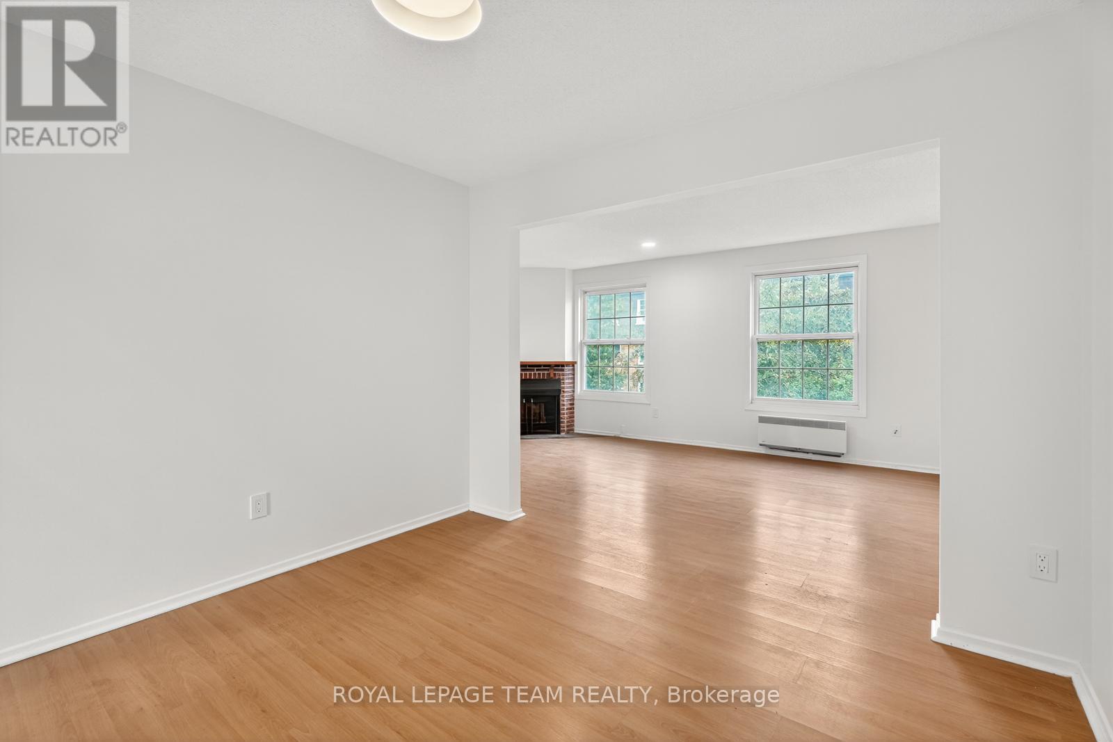 9 Moorside Private