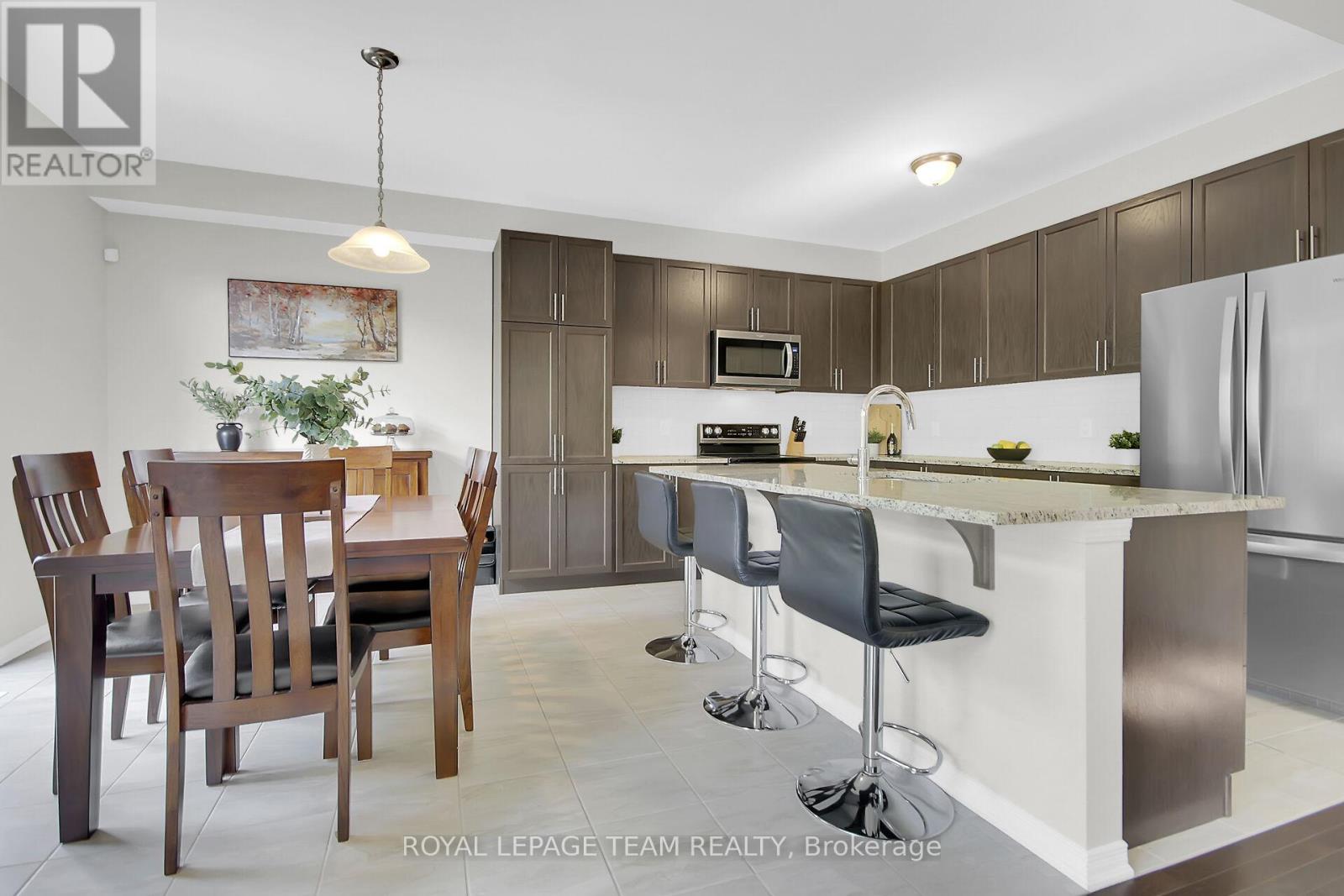 3202 Harvester Crescent