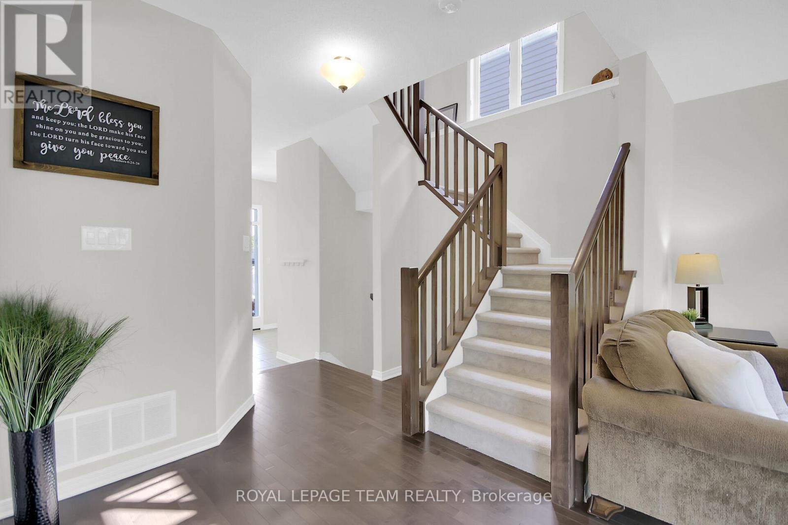 3202 Harvester Crescent