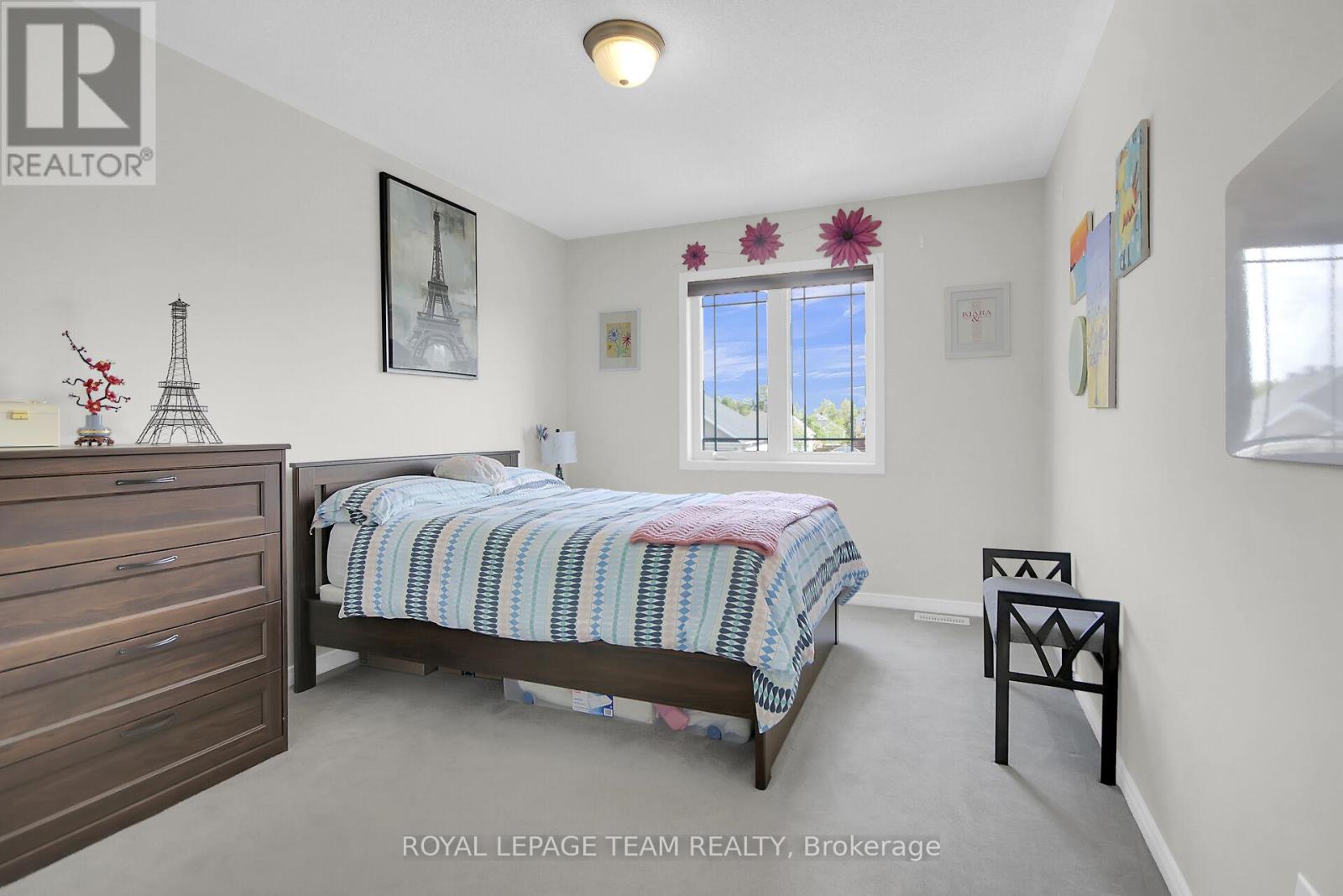 3202 Harvester Crescent