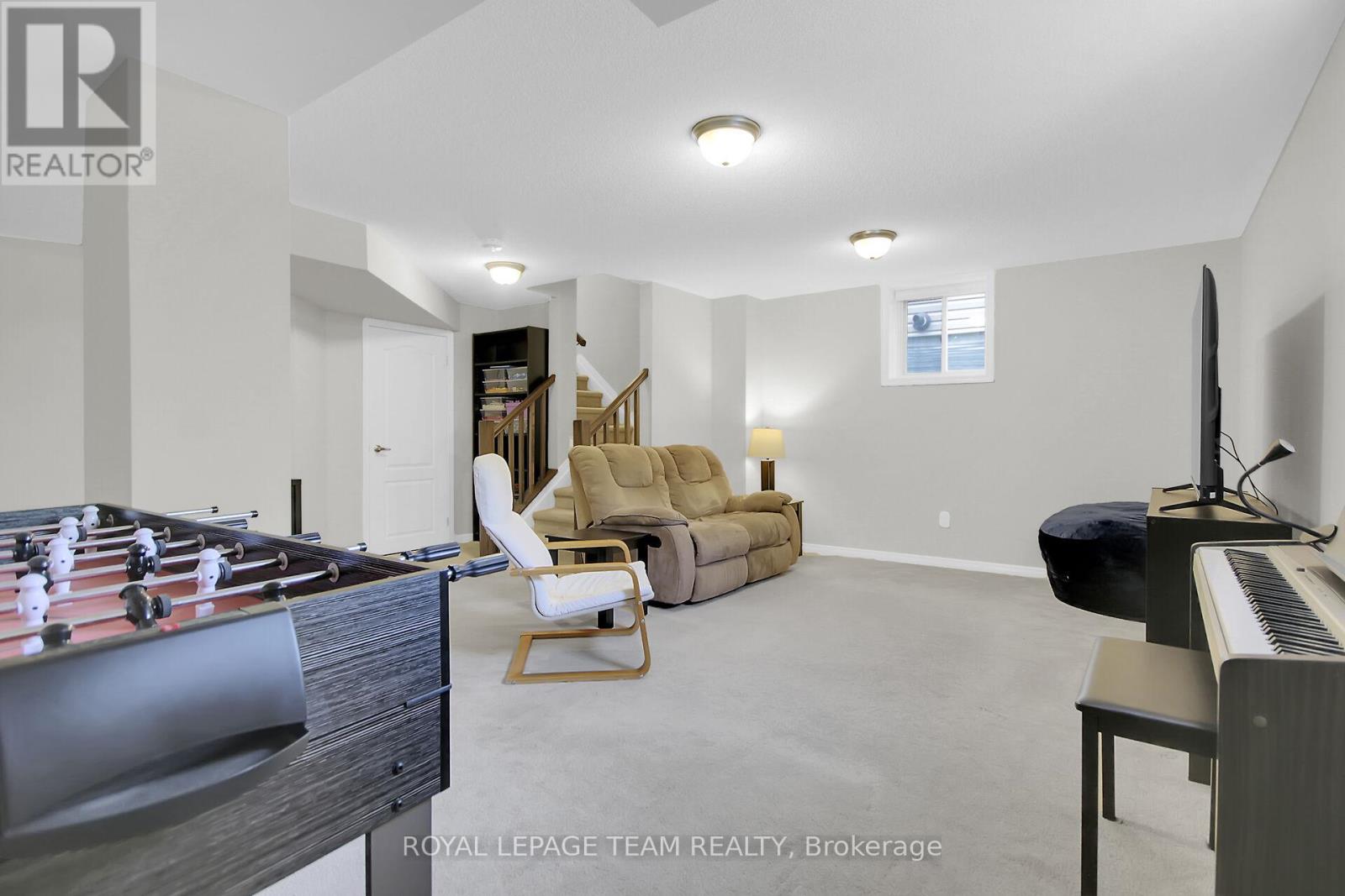 3202 Harvester Crescent