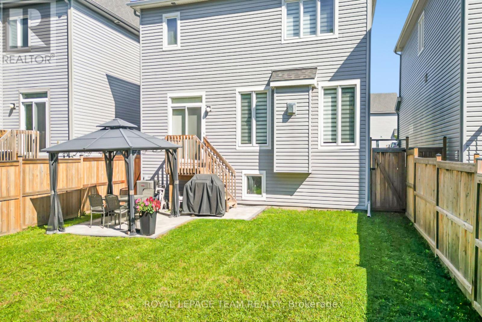 3202 Harvester Crescent