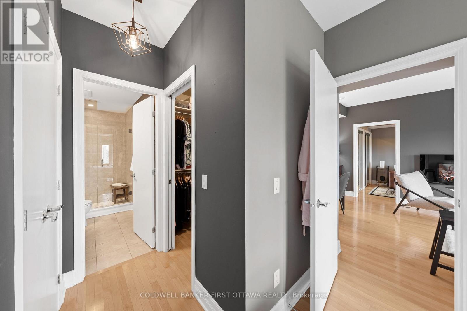 1006 - 75 Cleary Avenue