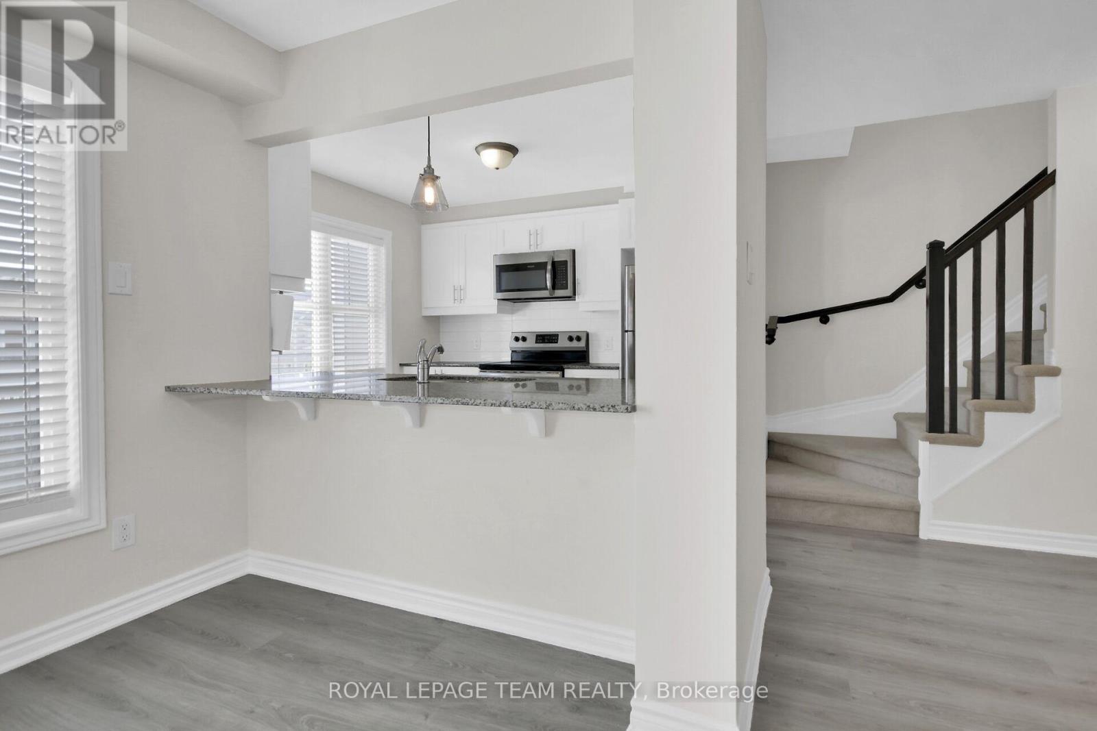 452 Riverboat Heights