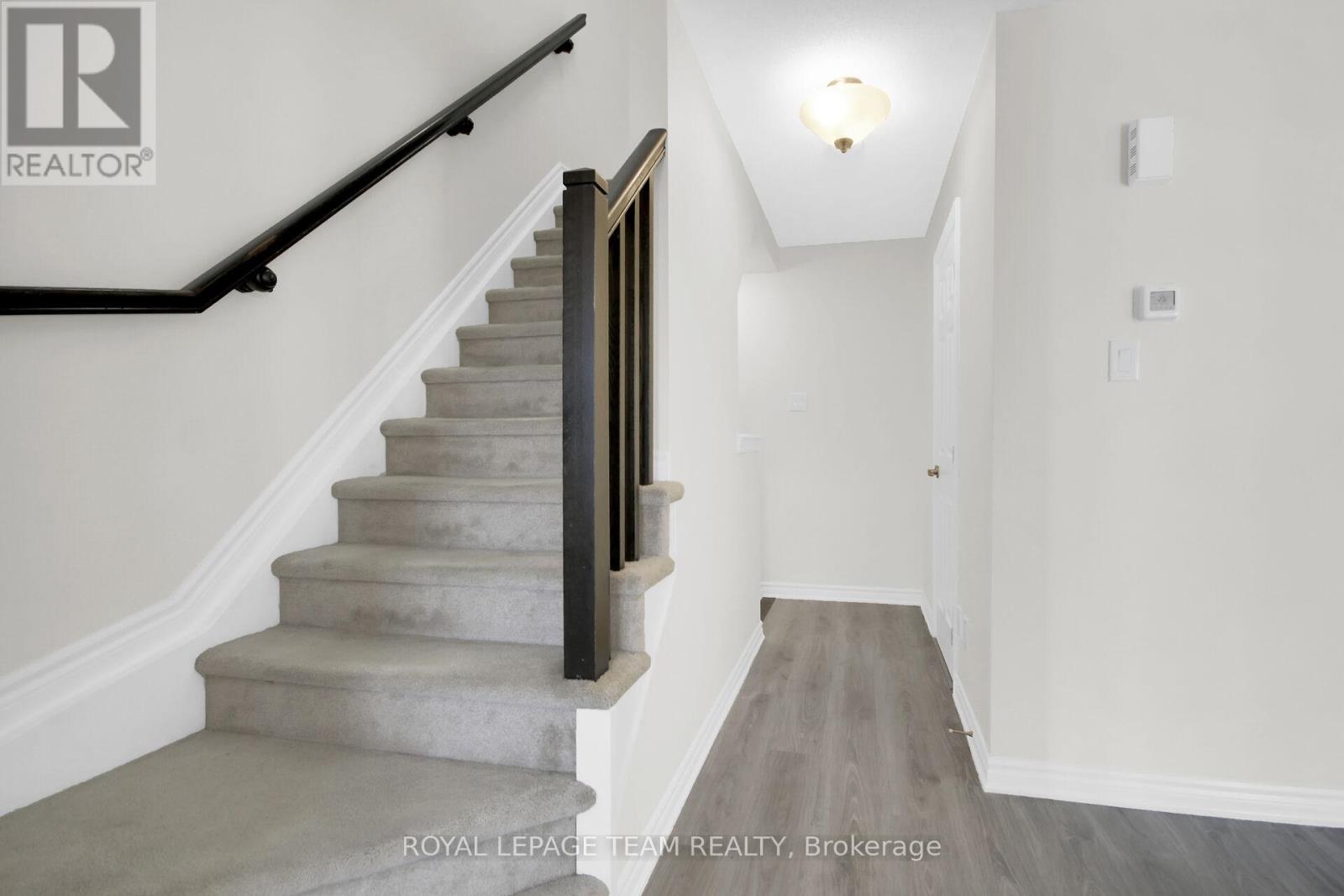 452 Riverboat Heights