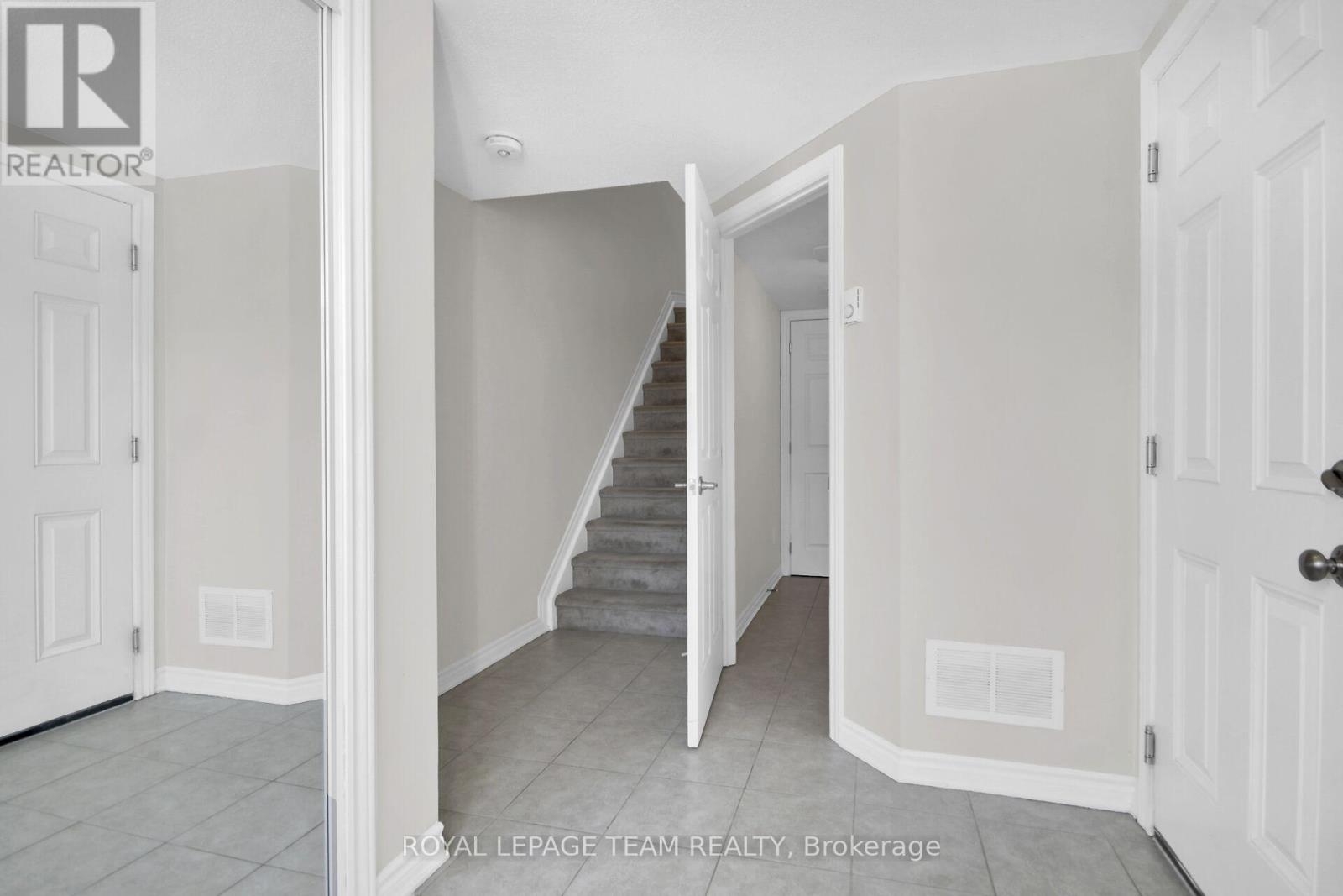 452 Riverboat Heights