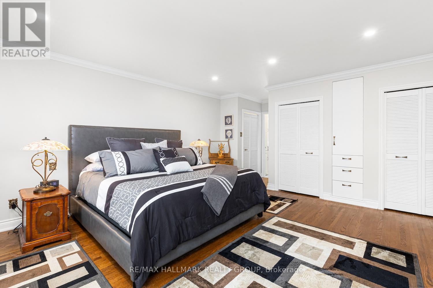 2435 Georgina Drive
