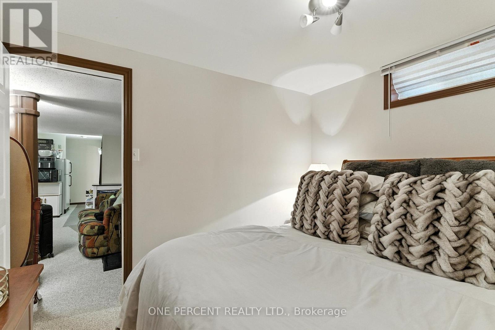 59 Woodford Way