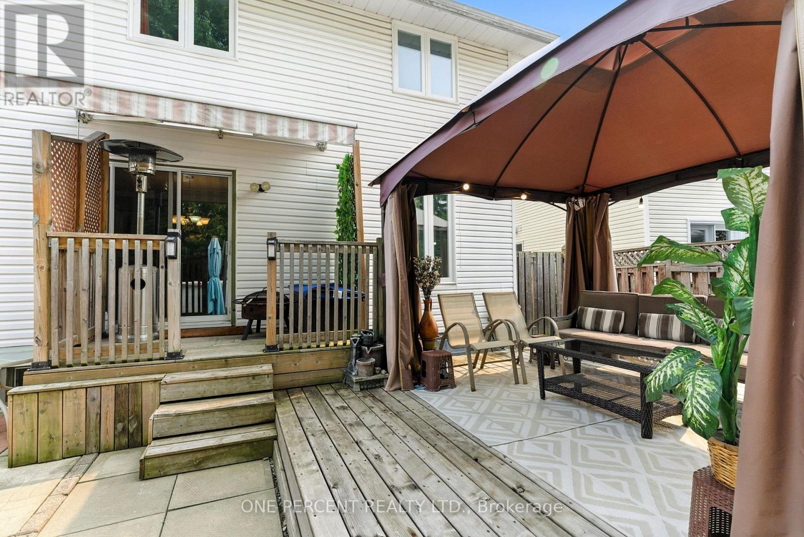 59 Woodford Way