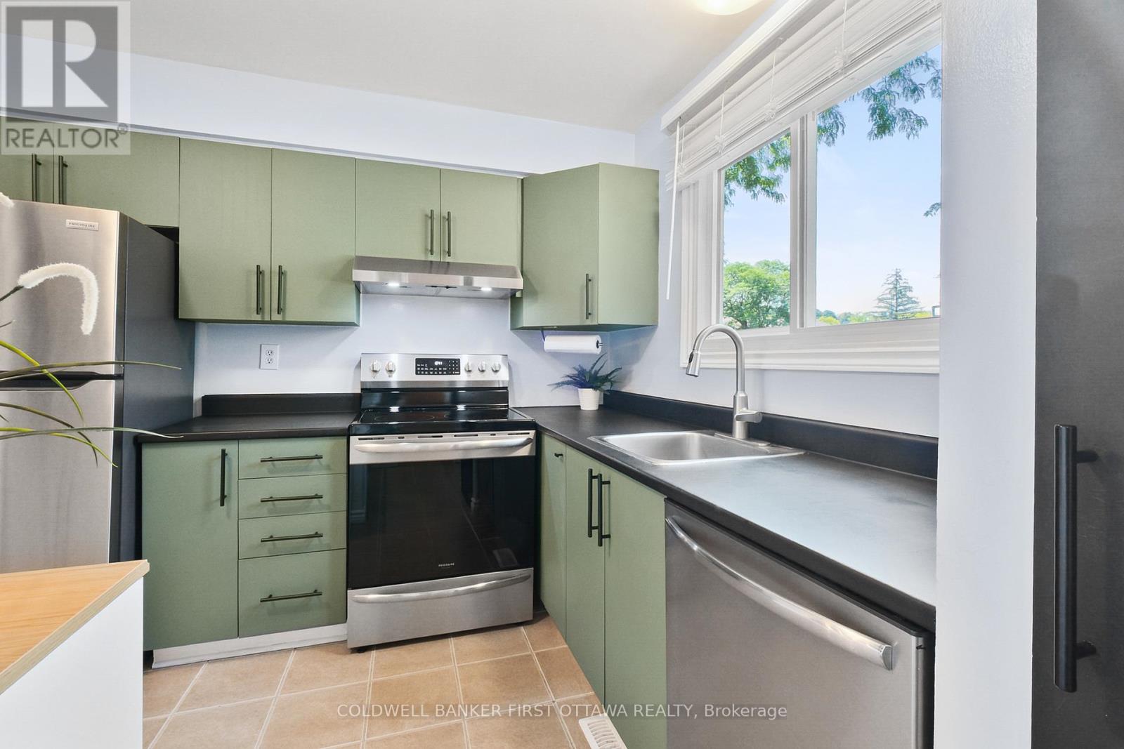 1351 Bakker Court