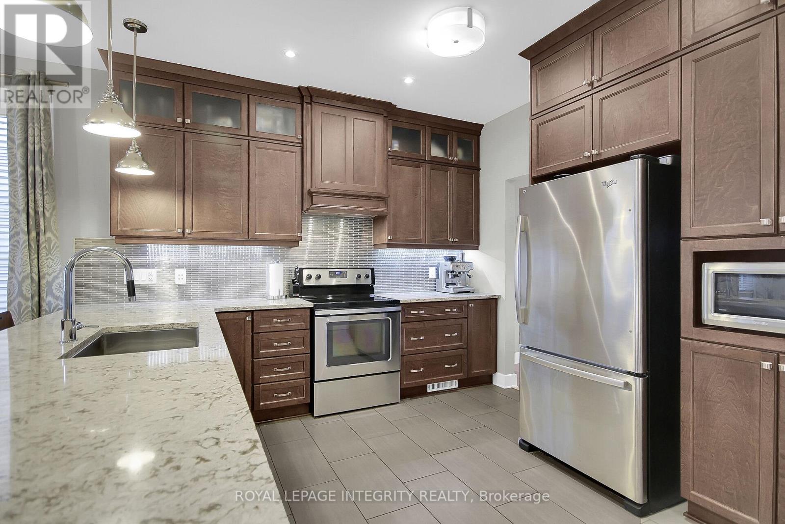 15 York Crossing